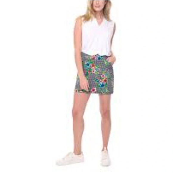 Swing Control Gingham Floral Skort - Size 12 - Picture 1 of 8